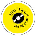 play it loud and fast | KleineButtons.nl